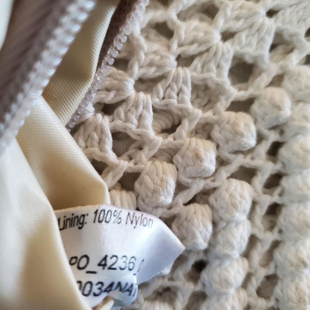 The Sak Crossbody Bag Womens Small Beige Crochet Knit Mini Zip Top‎ Purse Travel - Picture 6 of 10